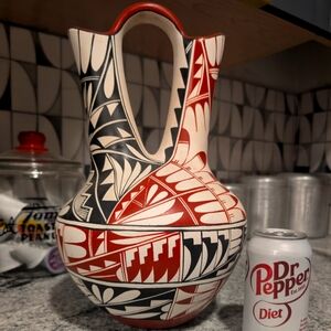 Native American Acoma Wedding Vase